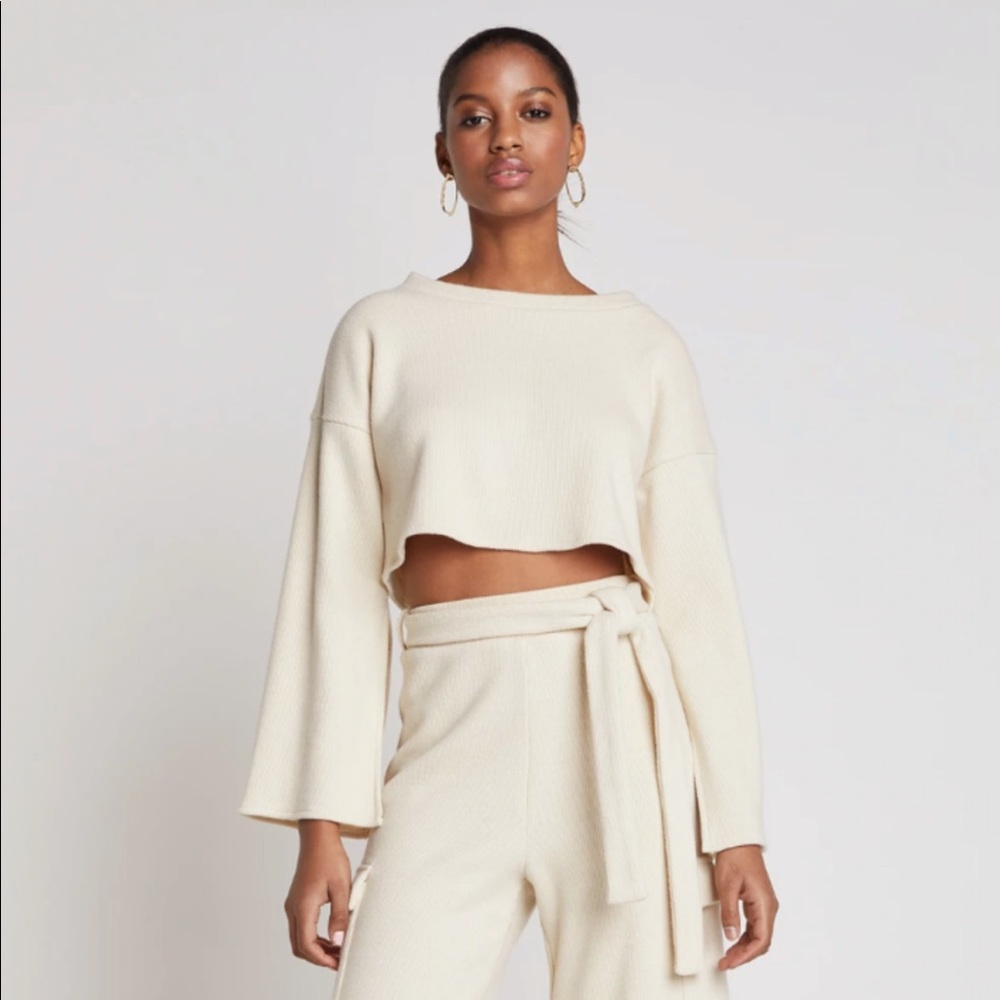 NWT*** Choosy 2 piece Elsa knit set. Off white